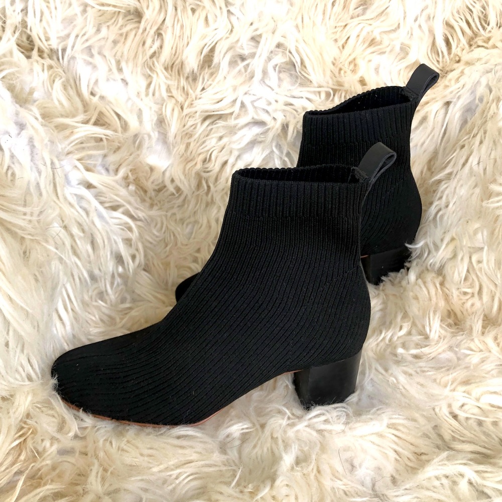 Everlane Glove Boot - size 5 - women’s